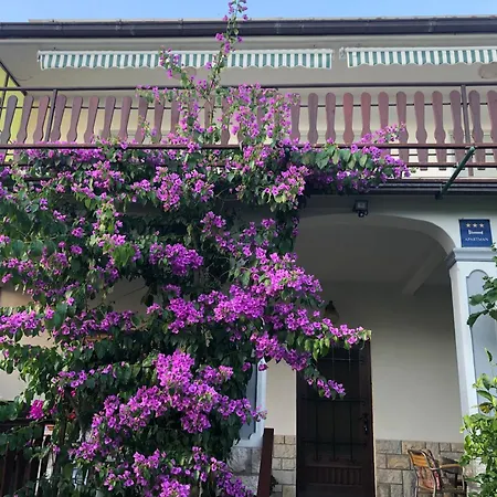 Apartment Marija Selce Exterior photo